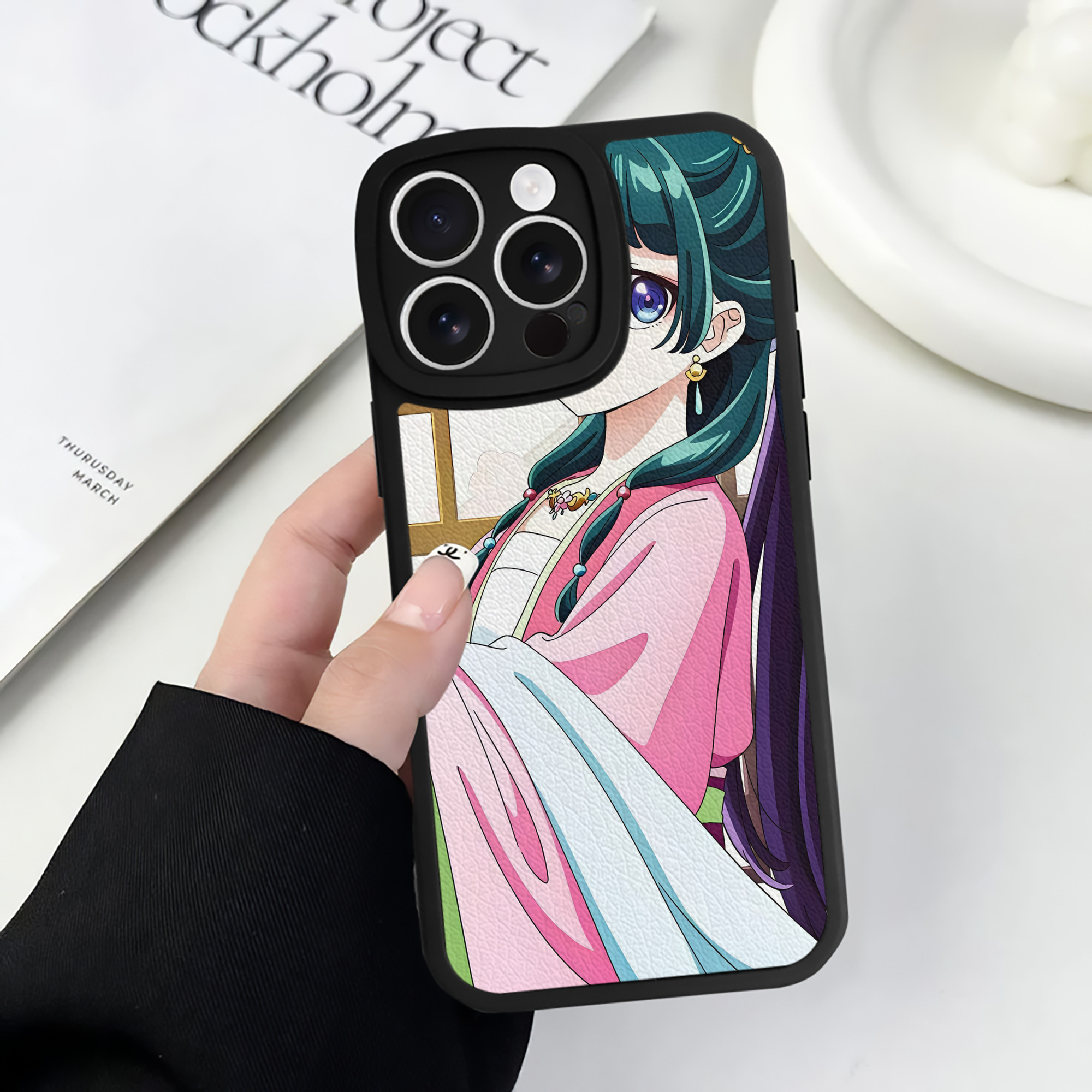 薬屋のひとりごと The Apothecary Diaries 【iPhone 16シリーズ対応】シリコンスマホケース（レザー調） 材質：シリコン